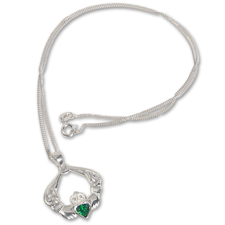 pendente irlandese claddagh