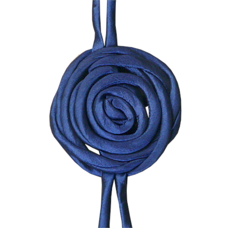 pendente collana in seta colore blu